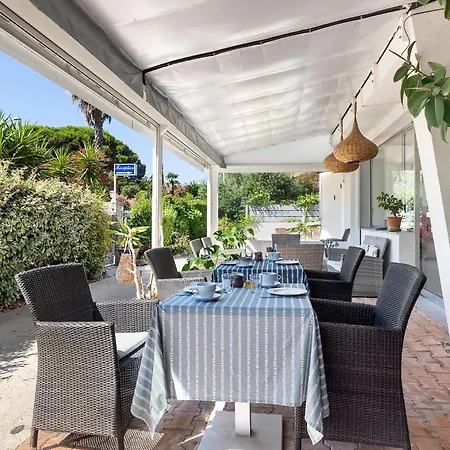 Hotel Le Golfe Bleu 2*