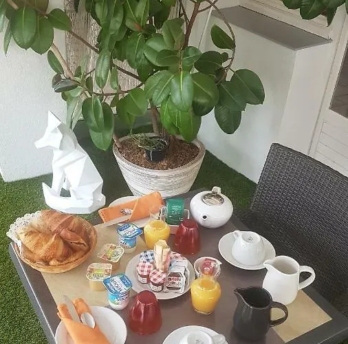 Le Golfe Bleu 酒店 滨海卡瓦莱尔