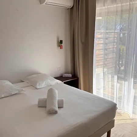 Hotel Le Golfe Bleu 2*