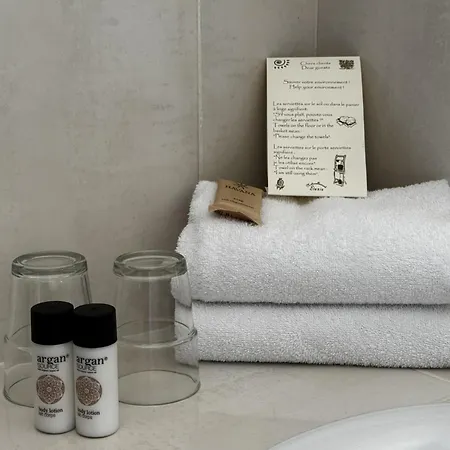 Le Golfe Bleu 酒店 滨海卡瓦莱尔