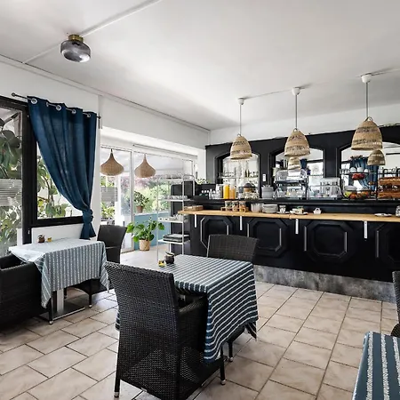 Le Golfe Bleu 酒店 2*