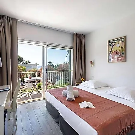 Otel Le Golfe Bleu Cavalaire-sur-Mer