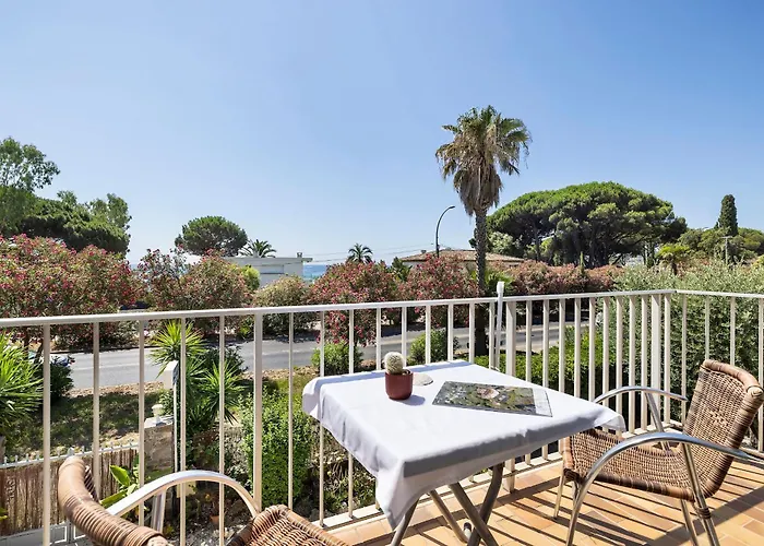 Le Golfe Bleu Hotel 2*