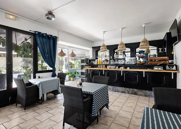 Le Golfe Bleu Hotel 2*