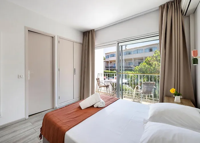 Hotel Le Golfe Bleu 2*