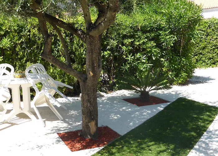 Le Golfe Bleu Hotel 2*